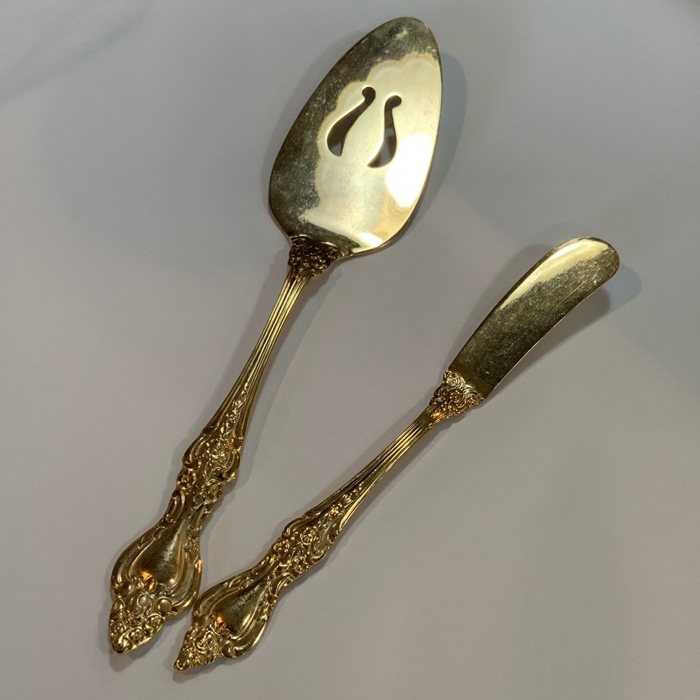 Barclay Geneve Golden Royal Crown Cake Server Butter Knife Vintage